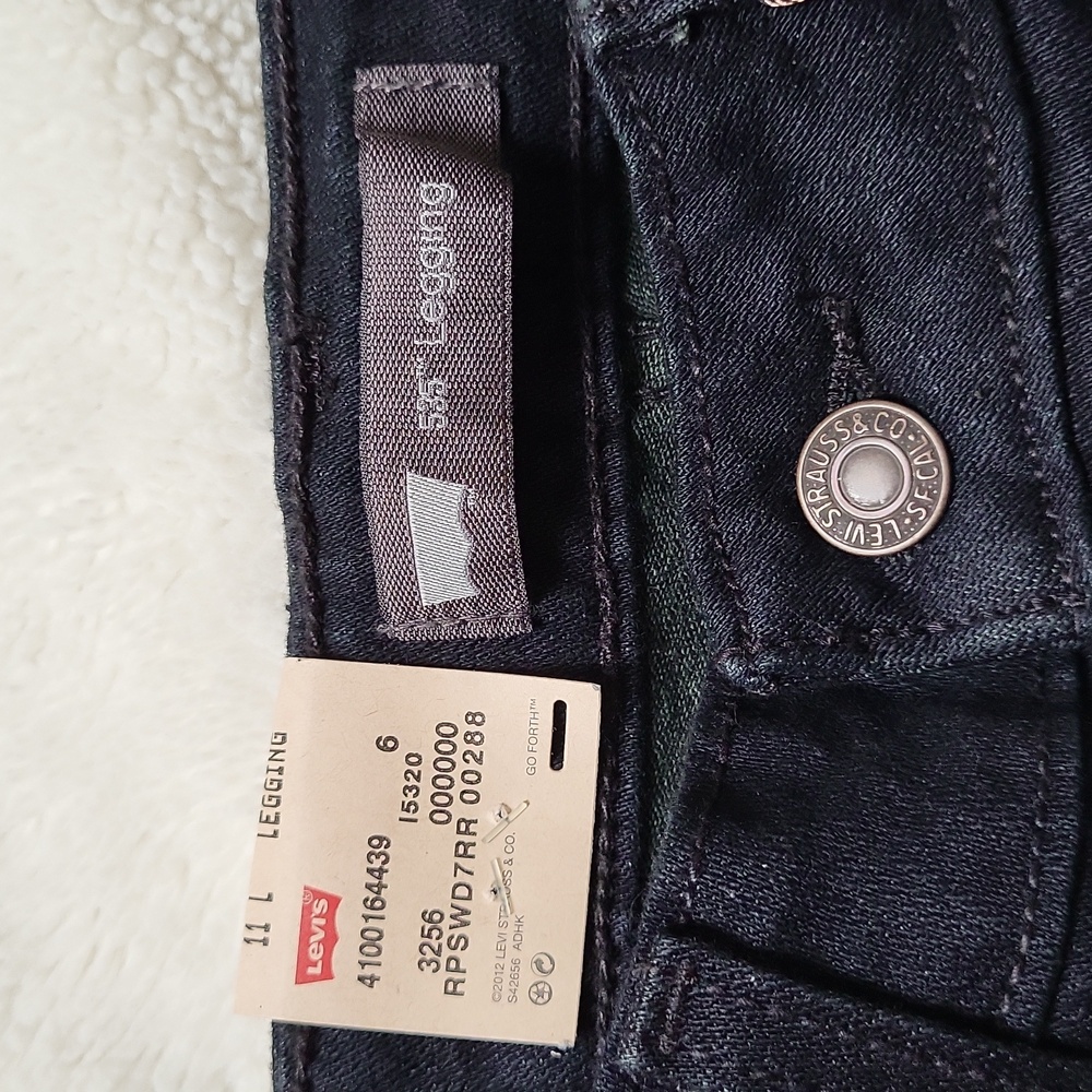 LEVI'S 535 Ultra Low-Rise Legging Jeans Size 11 Long, New With Tags - Picture 3 of 16